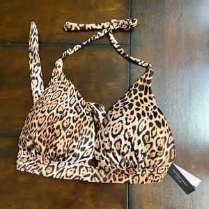 NWT Victoria’s Secret bikini top
